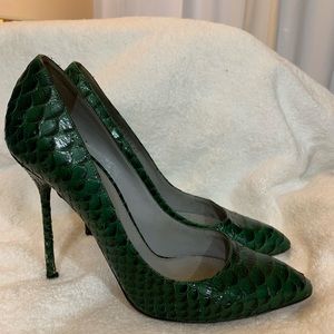 Sergio Rossi green real snake pumps size 40